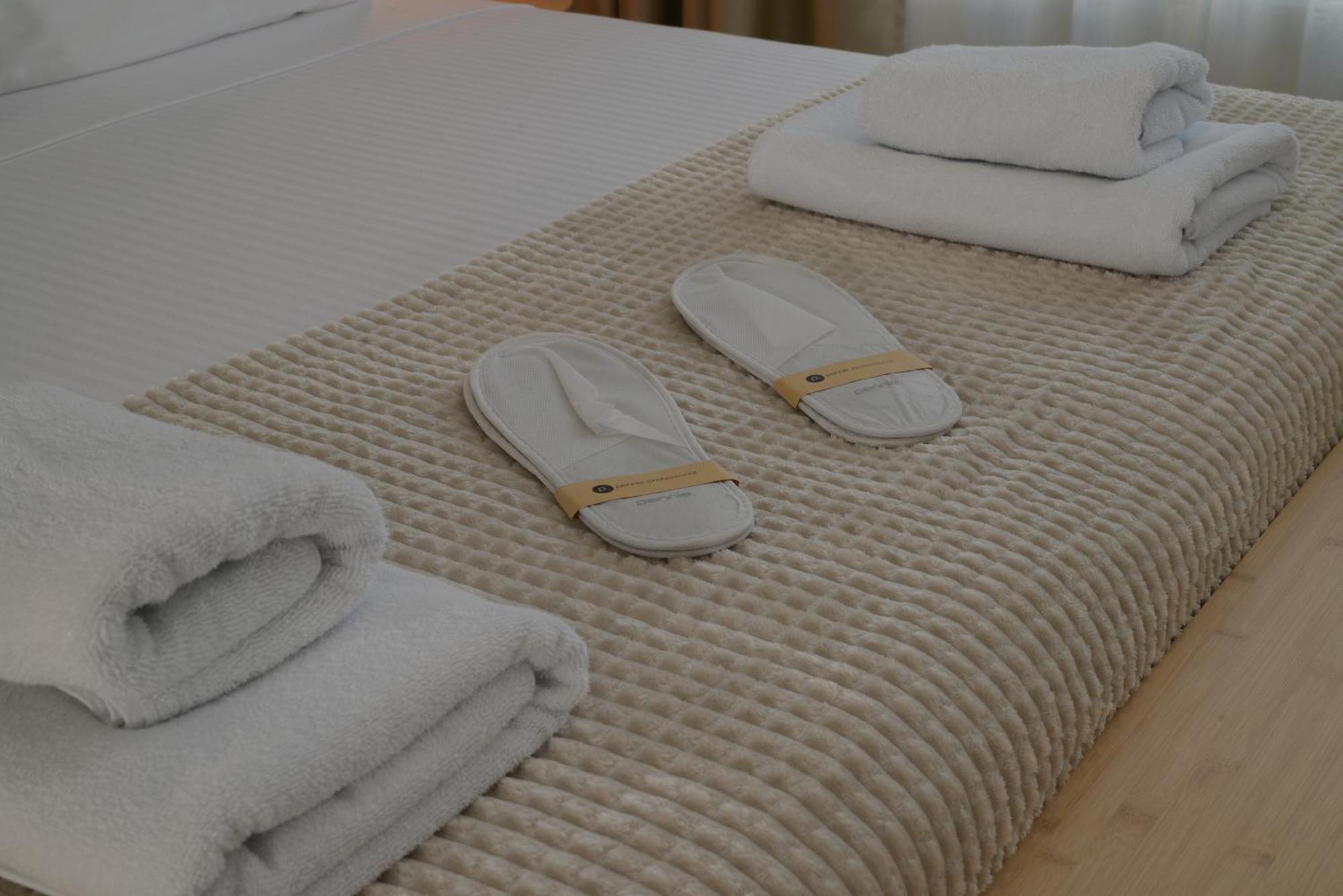 Host - Harmony Apartment